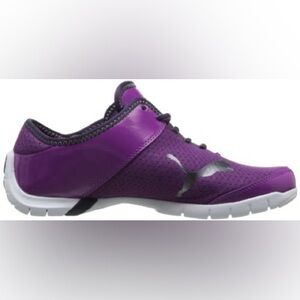 Brand new in box Puma woman’s sneaker size 8